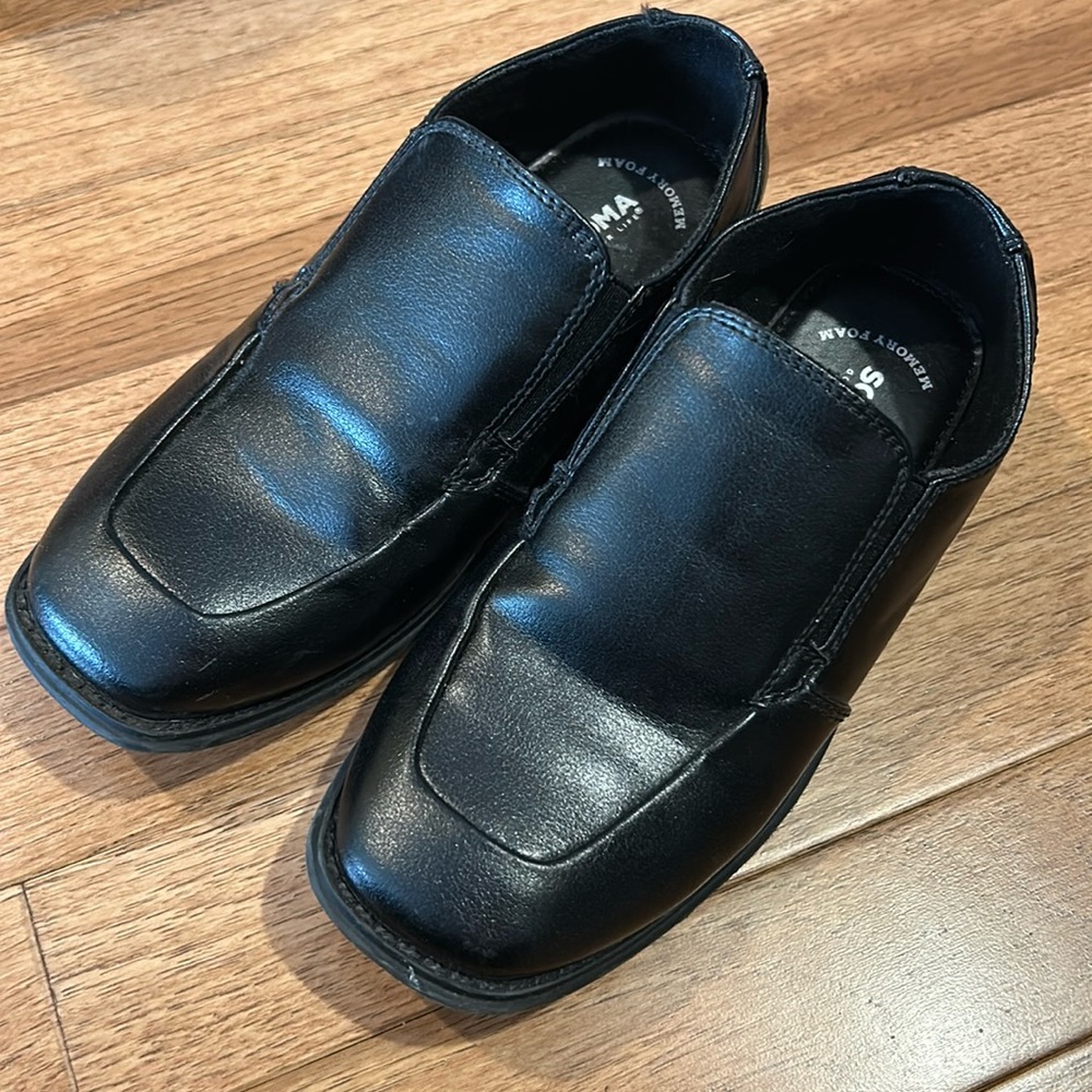 Boys dress shoes